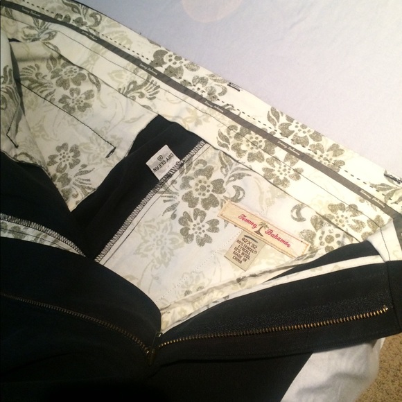 TOMMY BAHAMA CharcoalGrey SLACKS; Size 42 x 32; Like-New Cond. NEW $128; NOW $15 - Picture 8 of 16
